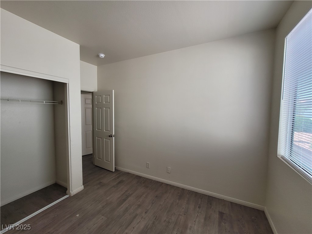 6420 Indian Peak Court North Las Vegas, NV 89084 - Photo 24 of 56