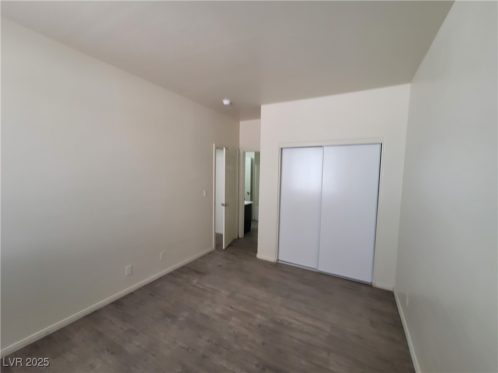 6420 Indian Peak Court North Las Vegas, NV 89084 - Photo 28 of 56