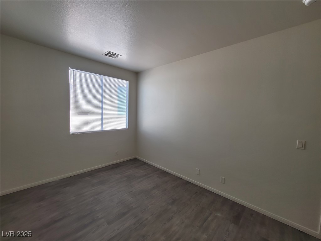 6420 Indian Peak Court North Las Vegas, NV 89084 - Photo 29 of 56