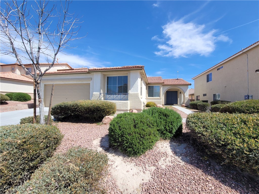 6420 Indian Peak Court North Las Vegas, NV 89084 - Photo 7 of 56