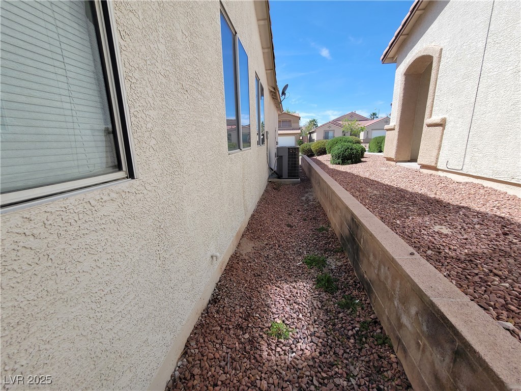 6420 Indian Peak Court North Las Vegas, NV 89084 - Photo 8 of 56