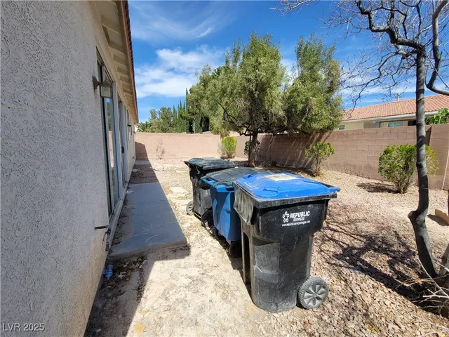 $1,850 | 6420 Indian Peak Court, North Las Vegas, NV 89084