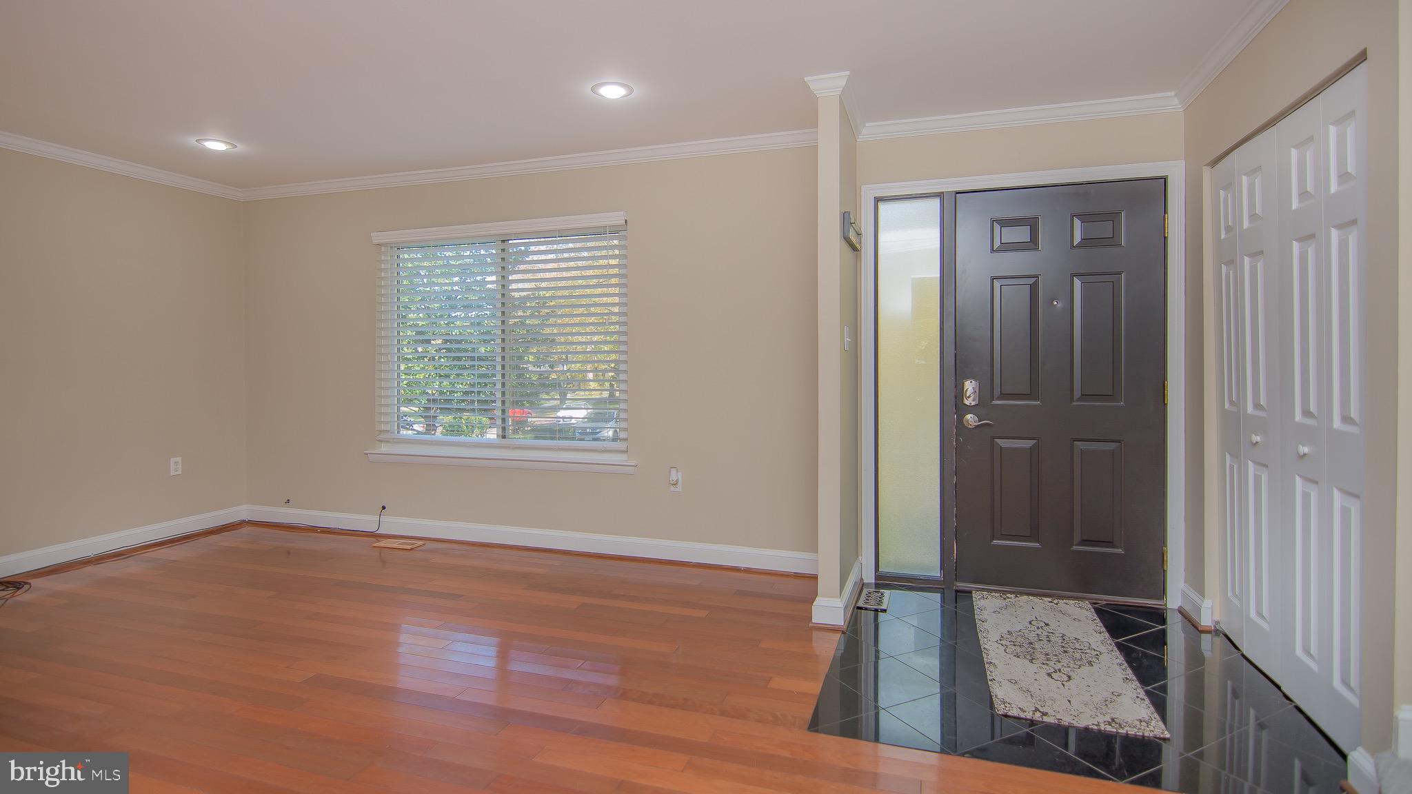 9153 Centerway Road Gaithersburg, MD 20879 - Photo 4 of 42