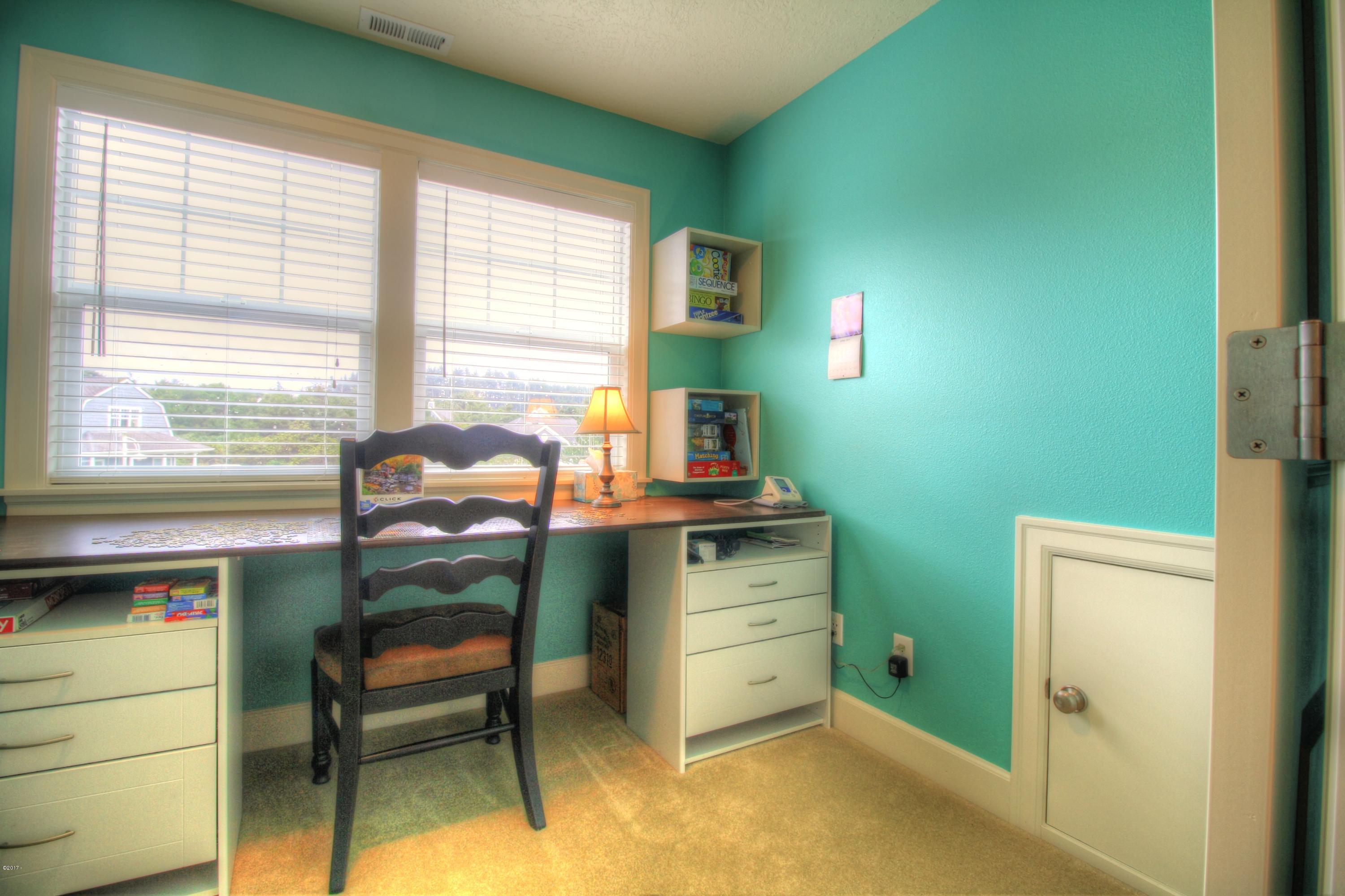 230 Southwest 60th Loop Newport, OR 97366 - Photo 21 of 42 Bonus Space 3