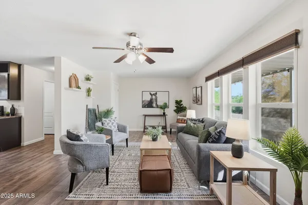 $409,000 | 1000 West Whiteley Street, Apache Junction, AZ 85120