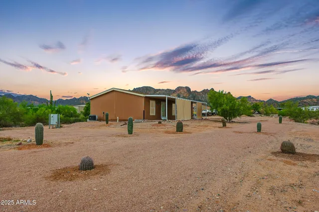 a view of a street view