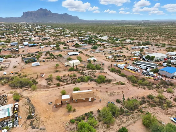 $409,000 | 1000 West Whiteley Street, Apache Junction, AZ 85120