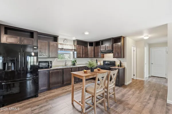 $409,000 | 1000 West Whiteley Street, Apache Junction, AZ 85120