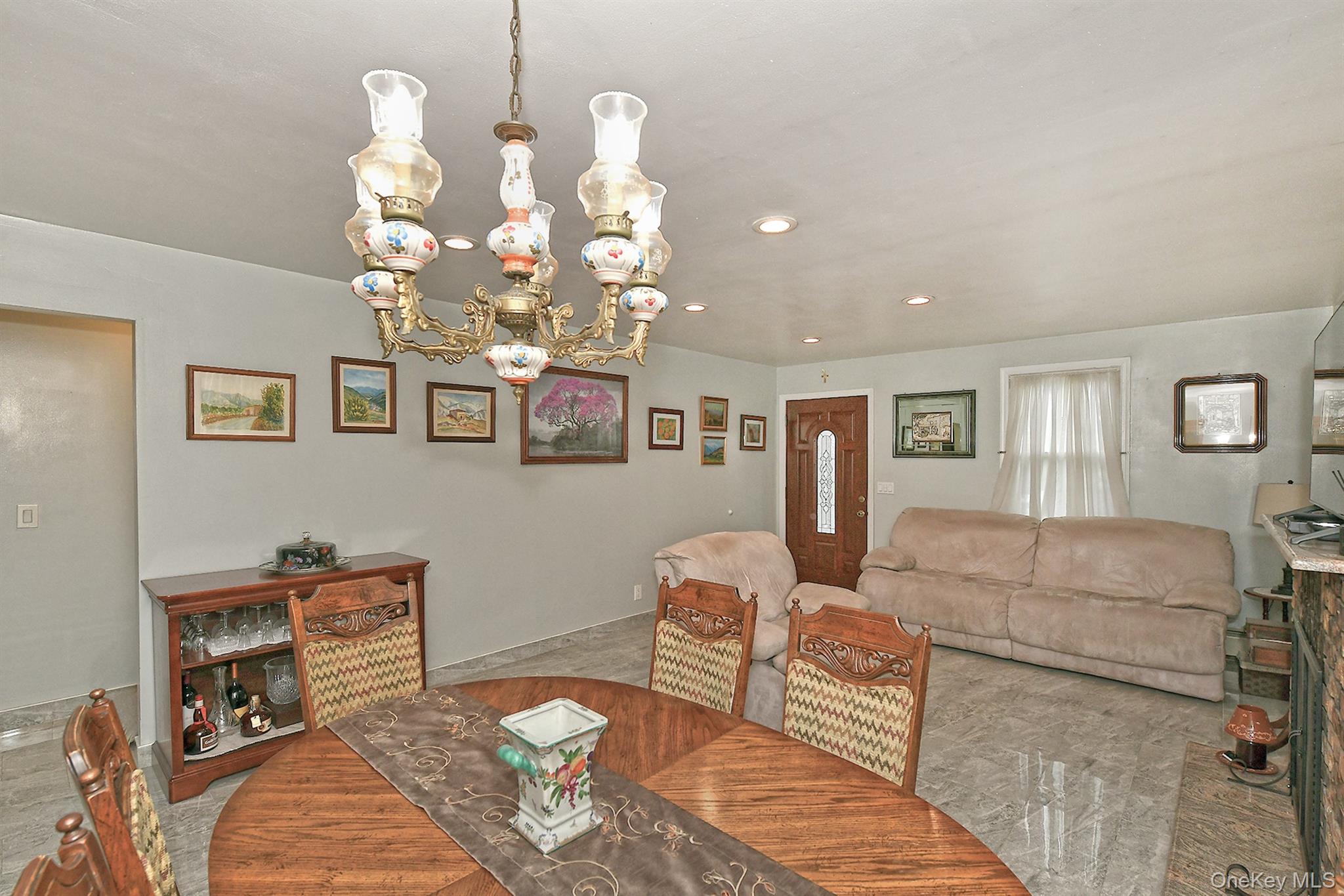 3076 Roxbury Road Oceanside, NY 11572 - Photo 12 of 31