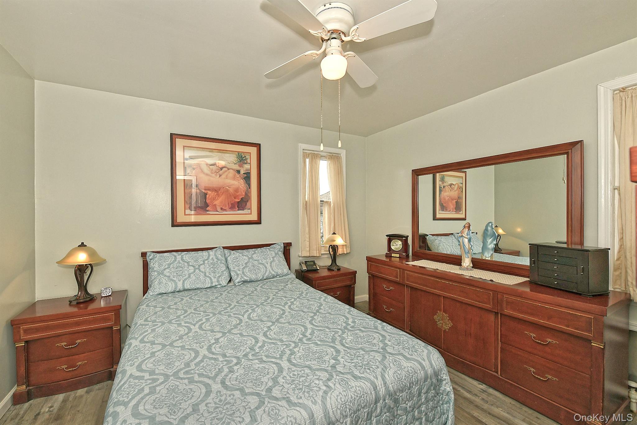 3076 Roxbury Road Oceanside, NY 11572 - Photo 20 of 31
