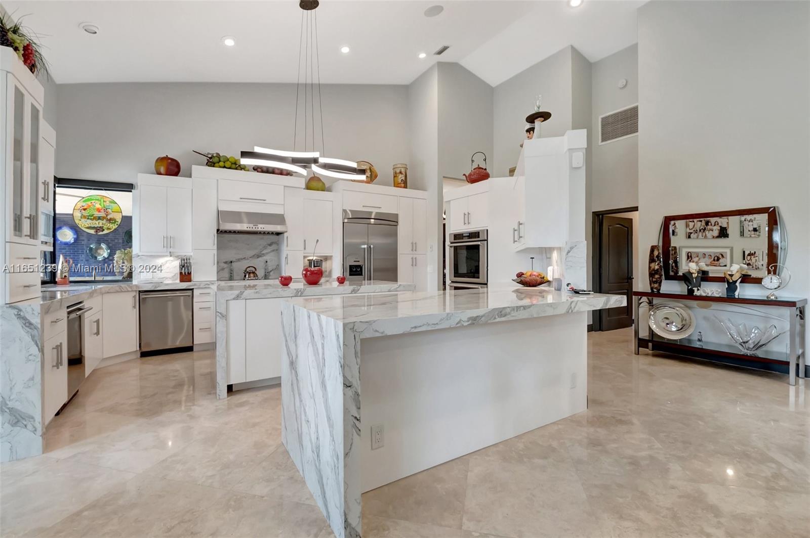 10762 Stonebridge Boulevard Boca Raton, FL 33498 - Photo 18 of 69