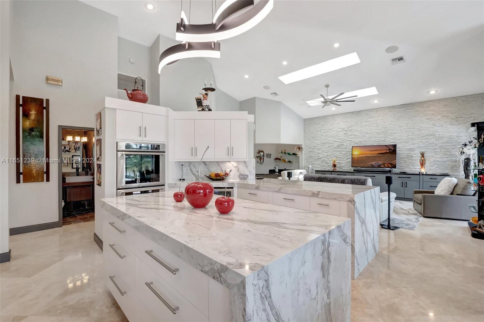 10762 Stonebridge Boulevard Boca Raton, FL 33498 - Photo 23 of 69