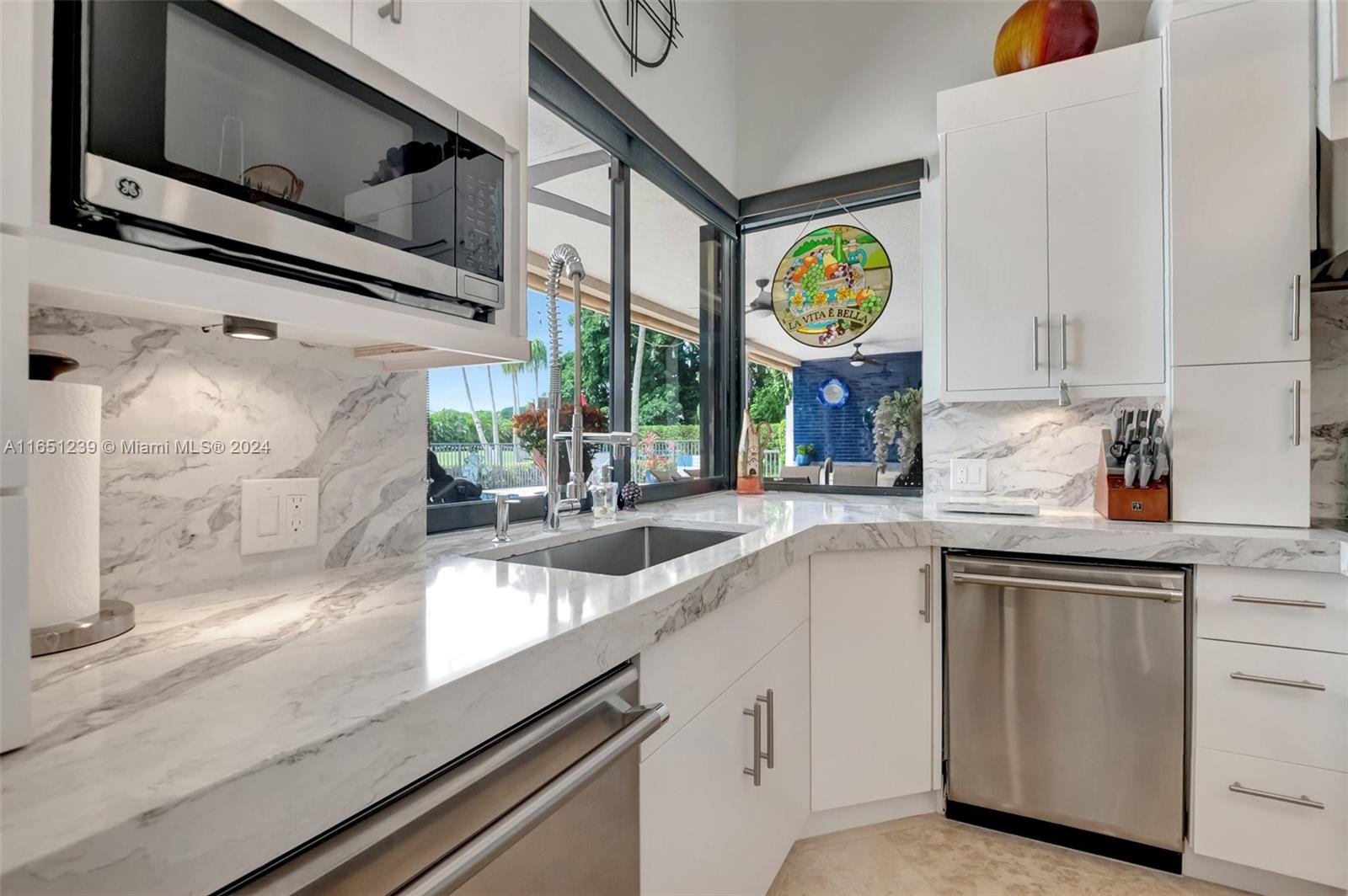 10762 Stonebridge Boulevard Boca Raton, FL 33498 - Photo 26 of 69