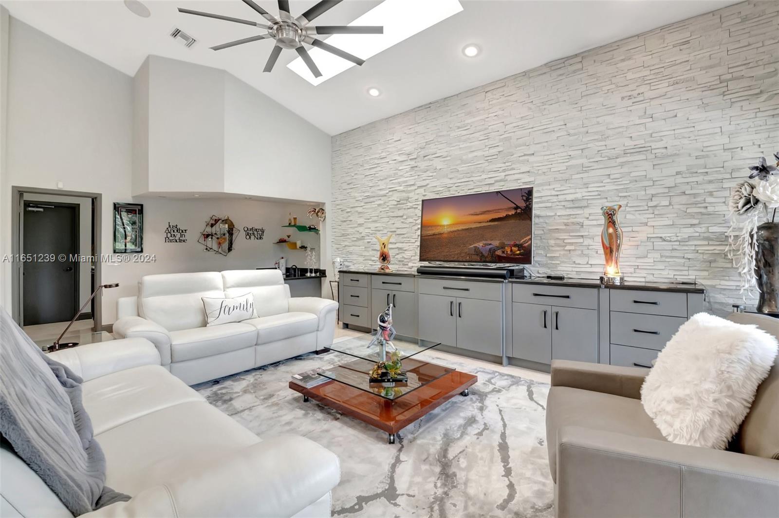 10762 Stonebridge Boulevard Boca Raton, FL 33498 - Photo 30 of 69