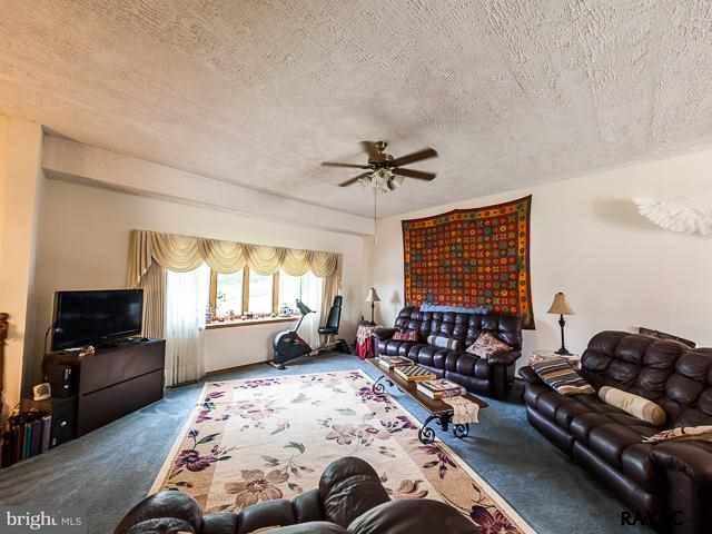 340 Bacon Road Red Lion, PA 17356 - Photo 5 of 33