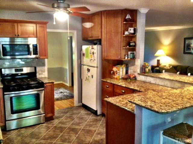 3404 Caldwell Drive Raleigh, NC 27607 - Photo 4 of 14 Photo 4