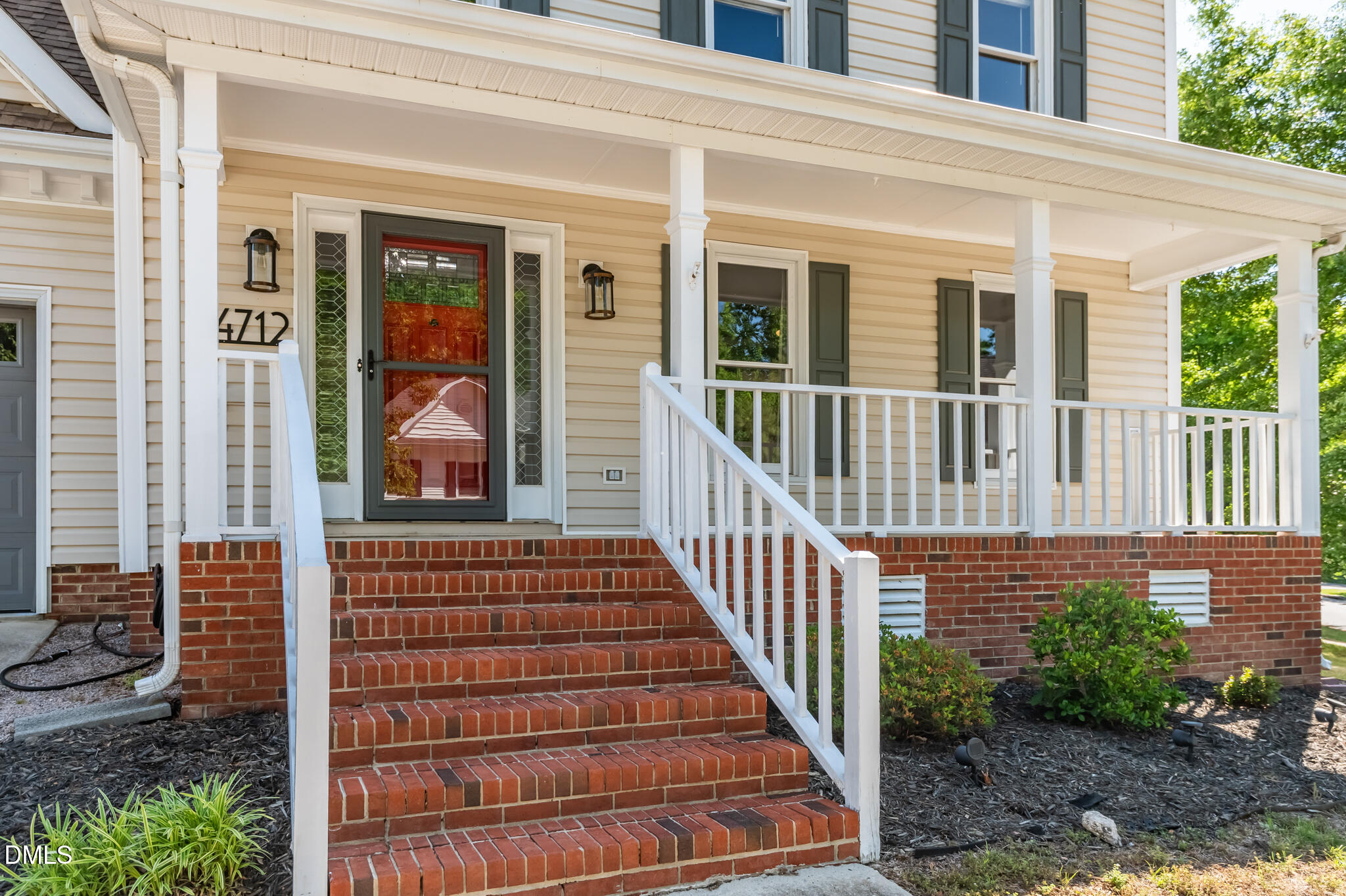 4712 Forest Highland Drive Raleigh, NC 27604 - Photo 4 of 53