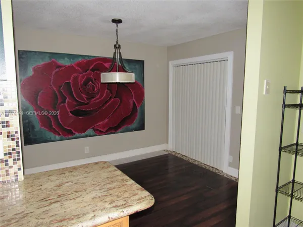 $2,400 | 233 Meadows Drive, Boynton Beach, FL 33436