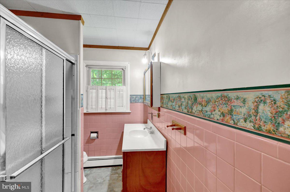47 Keener Road Reading, PA 19608 - Photo 23 of 34