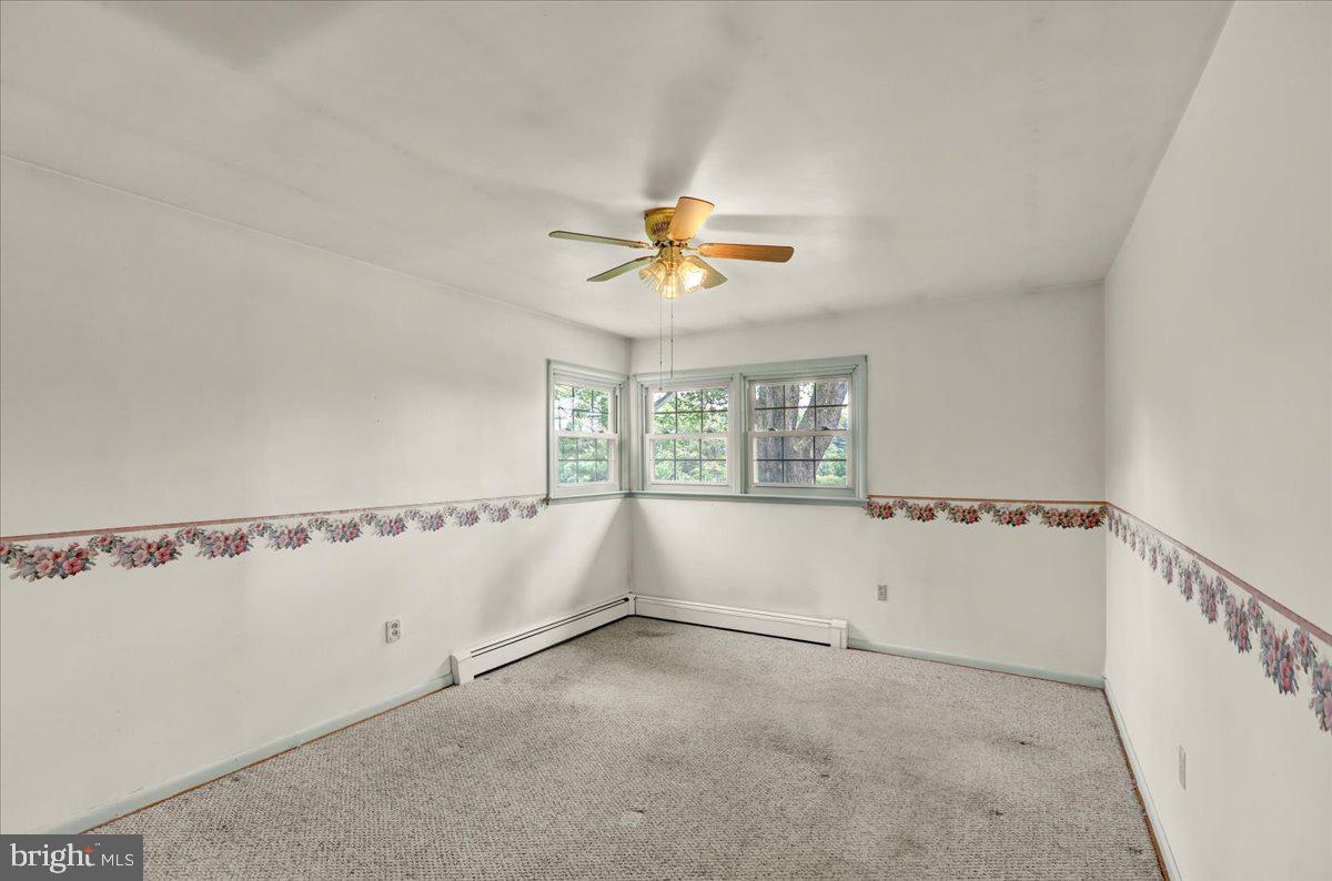 47 Keener Road Reading, PA 19608 - Photo 27 of 34