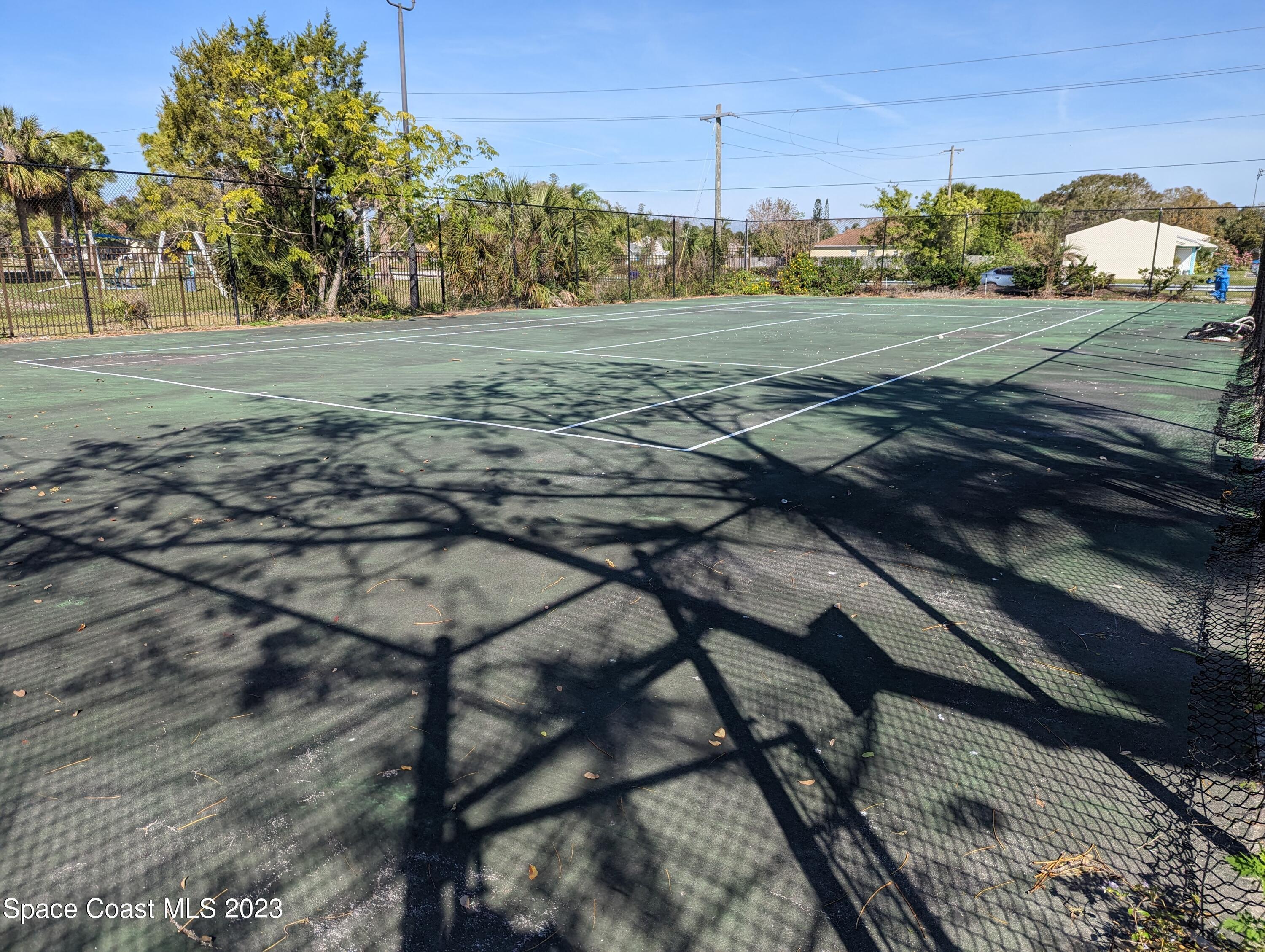 3511 D'Avinci Way, Unit 2012 Melbourne, FL 32901 - Photo 21 of 22 a view of a yard