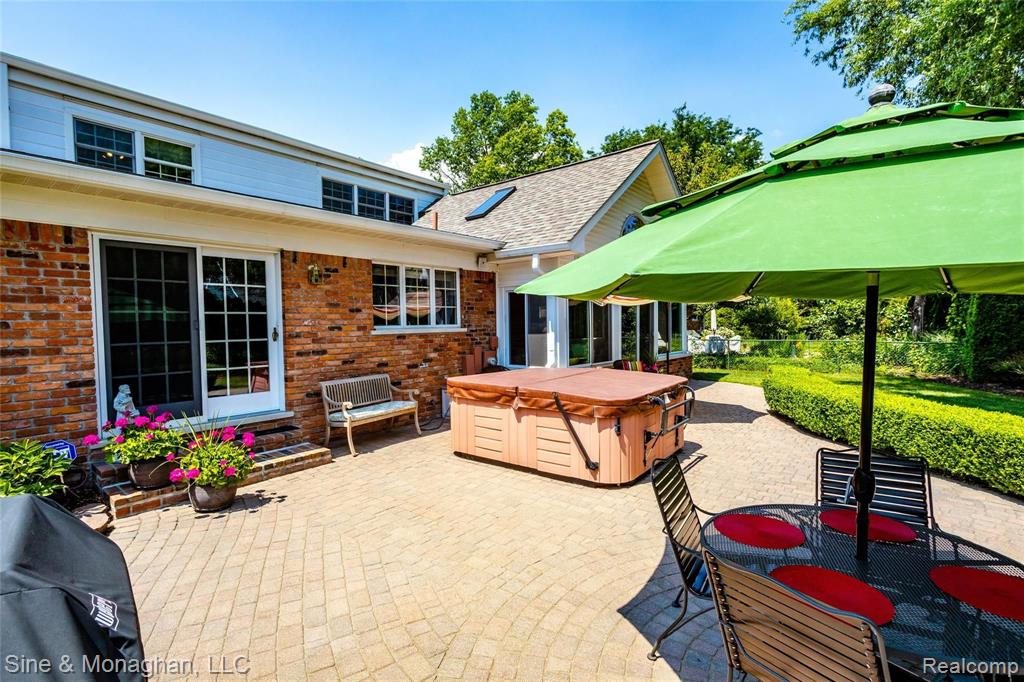 435 Barclay Road Grosse Pointe Farms, MI 48236 - Photo 53 of 60