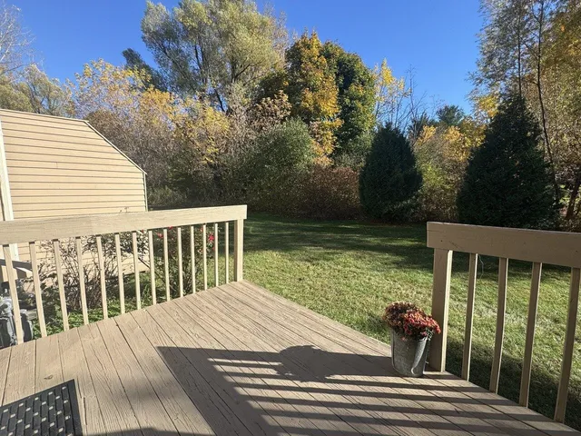 $359,900 | B10 Stonehedge Drive, South Burlington, VT 05403