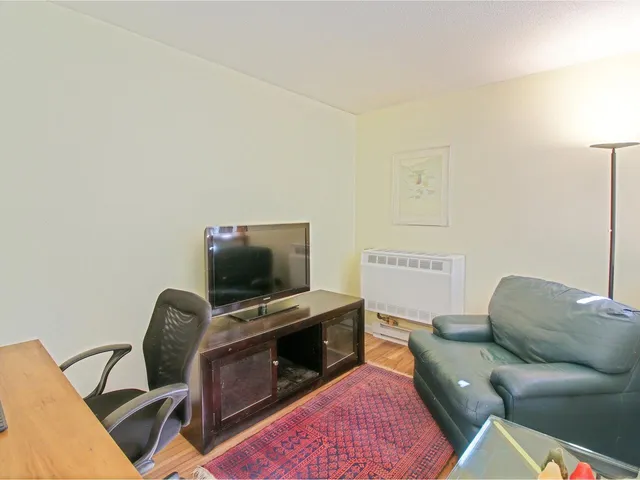 $359,900 | B10 Stonehedge Drive, South Burlington, VT 05403