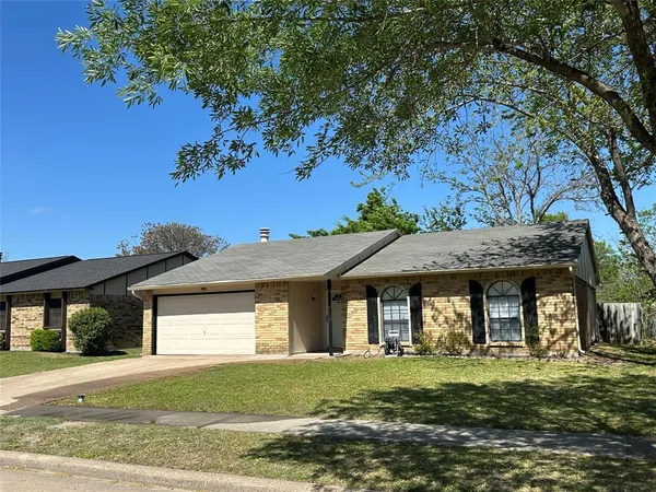 $1,850 | 504 Woodcrest Way, Forney, TX 75126