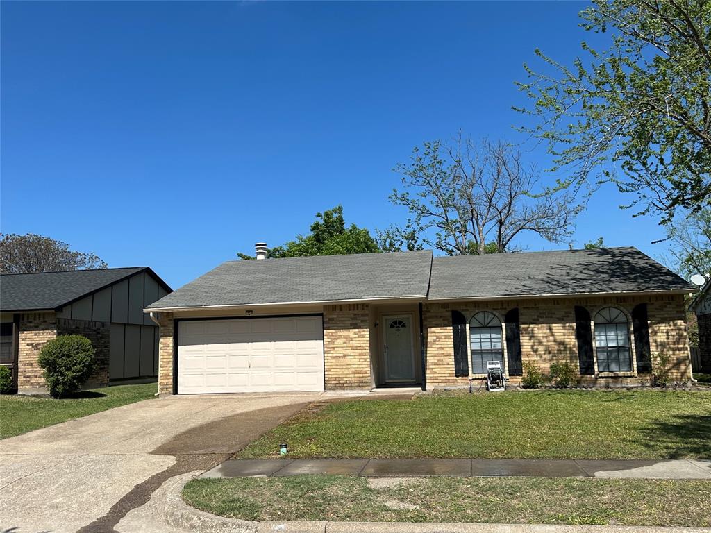 504 Woodcrest Way Forney, TX 75126 - Photo 26 of 26 a front view of a house with a yard