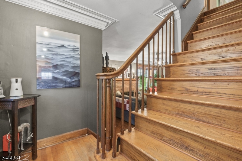 1030 Sterling Road Union, NJ 07083 - Photo 23 of 39