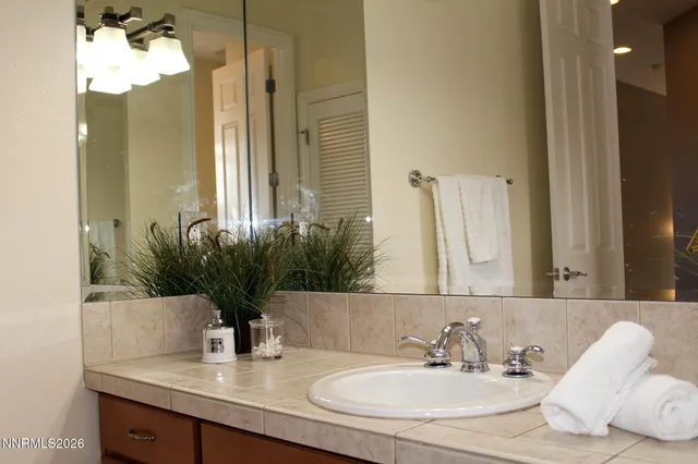 $1,180,000 | 5025 Landy Bank Court, Reno, NV 89519