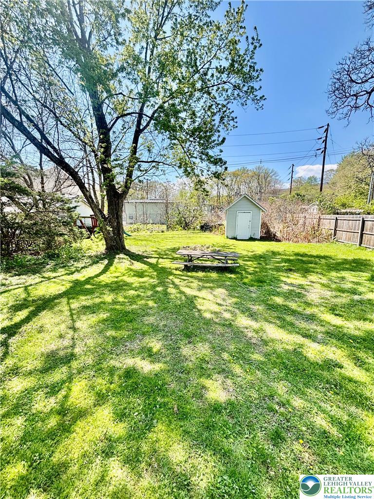 152 Water Street Wind Gap, PA 18091 - Photo 3 of 9