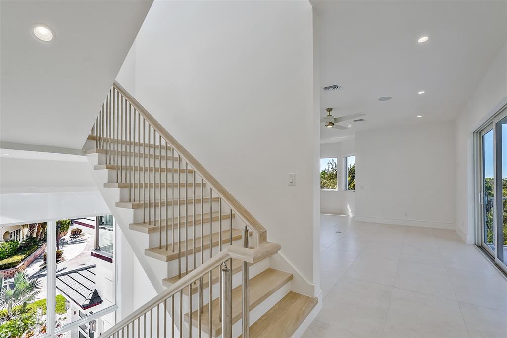 Undisclosed Address Juno Beach, FL 33408 - Photo 9 of 37