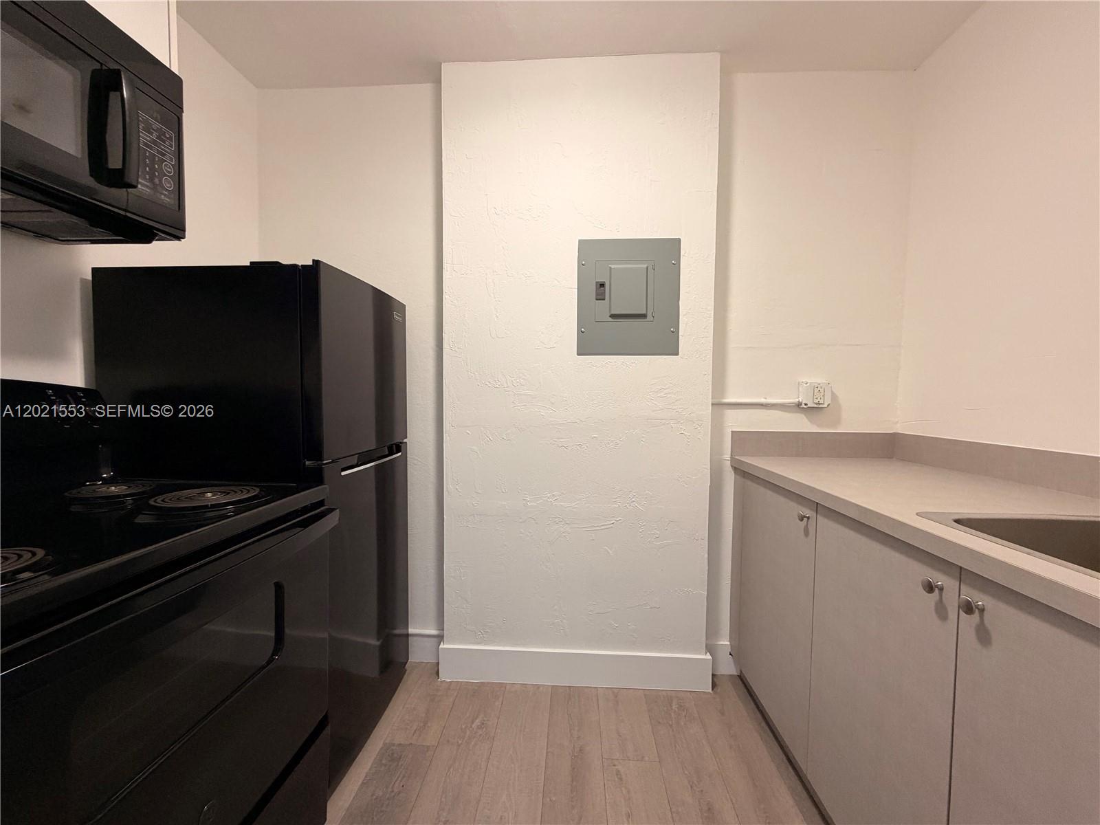 143 Southwest 9th Street, Unit 106 Miami, FL 33130 - Photo 12 of 29