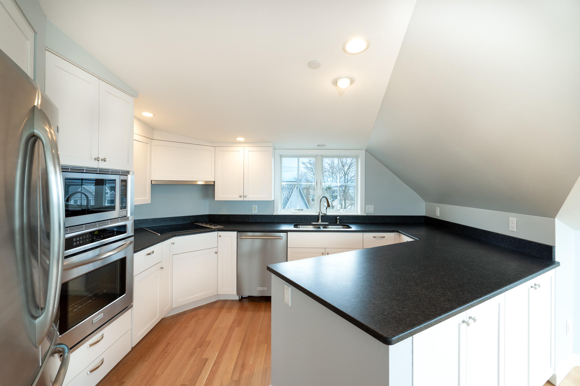 6 Merritt House Road, Unit PH1 Orrs Island, ME 04066 - Photo 10 of 26 SAL00817-Edit