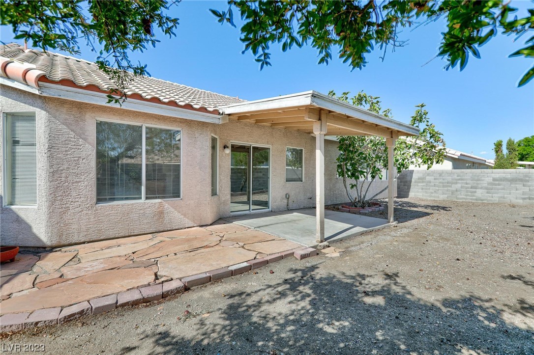 4407 Red Blanket Road North Las Vegas, NV 89032 - Photo 5 of 36