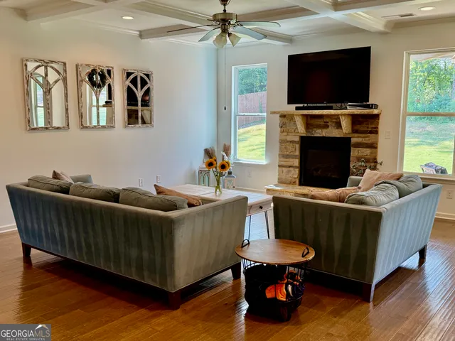 $515,000 | 400 Mulberry Drive, Senoia, GA 30276