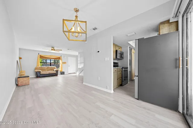 a view of a storage & utility room