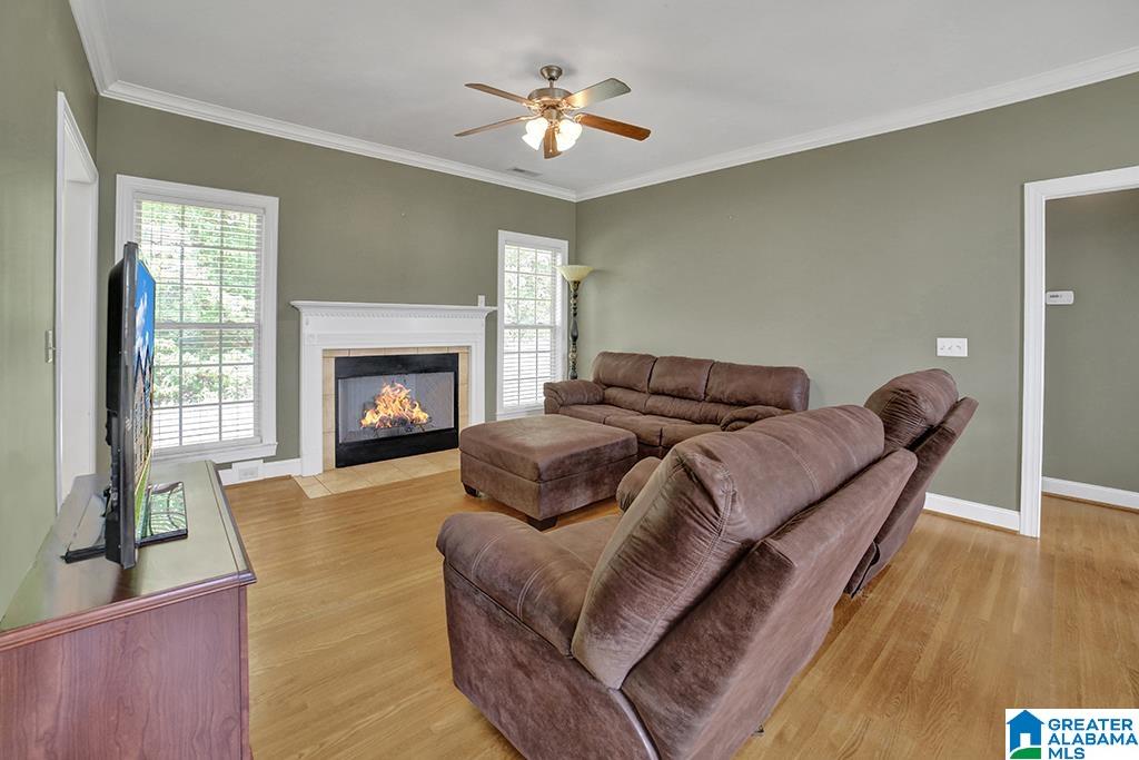 565 Ridgefield Way Odenville, AL 35120 - Photo 2 of 24