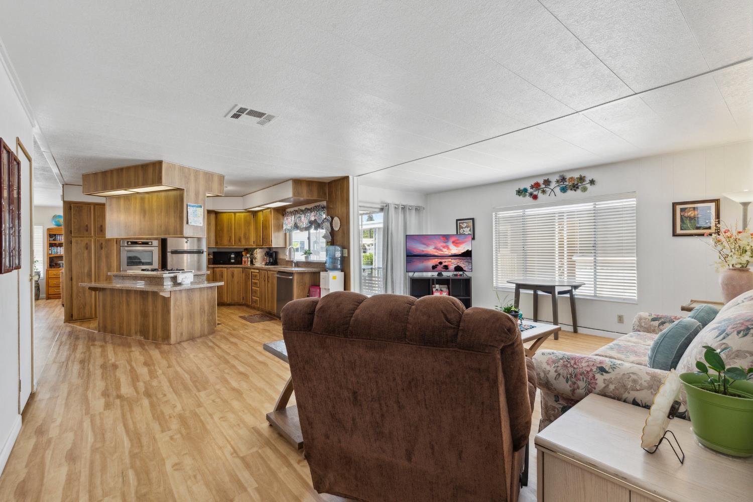 3932 Surfside Drive Modesto, CA 95355 - Photo 13 of 23