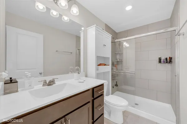 $512,000 | 1271 Catalina Ct., Schaumburg, IL 60173