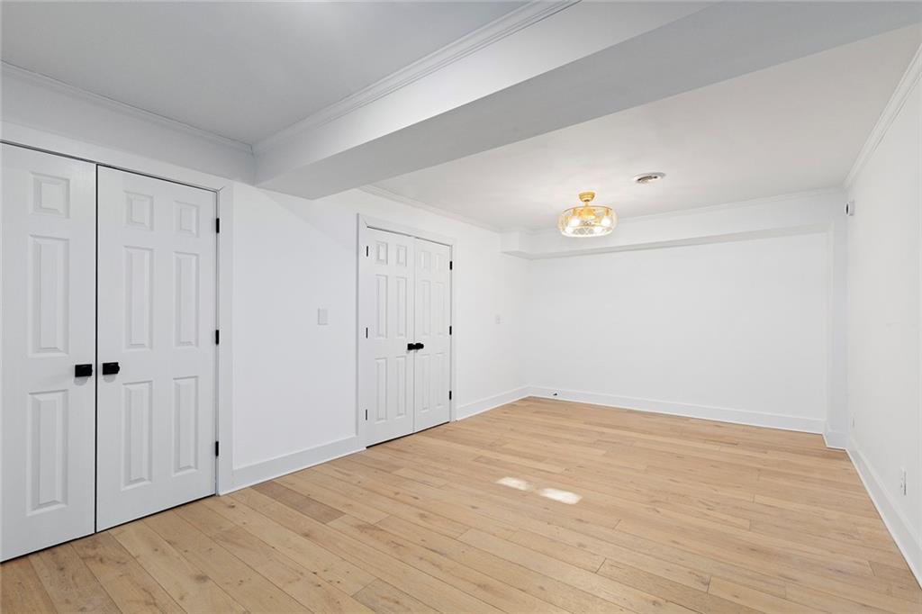 1275 The By Way Northeast Atlanta, GA 30306 - Photo 35 of 48 a view of an empty room