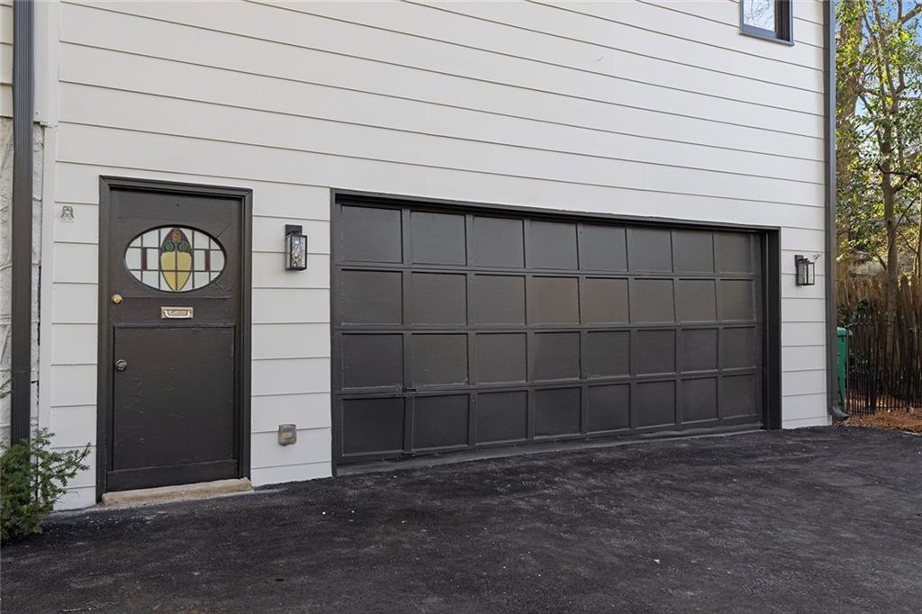 1275 The By Way Northeast Atlanta, GA 30306 - Photo 45 of 48 a view of a garage