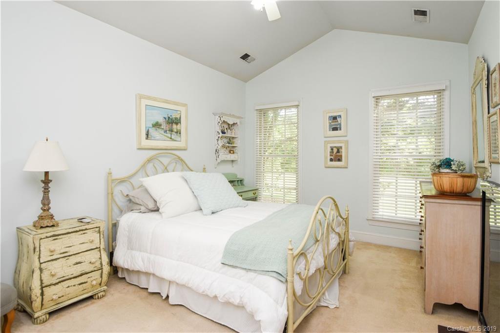 7721 Rathlin Court Charlotte, NC 28270 - Photo 16 of 30