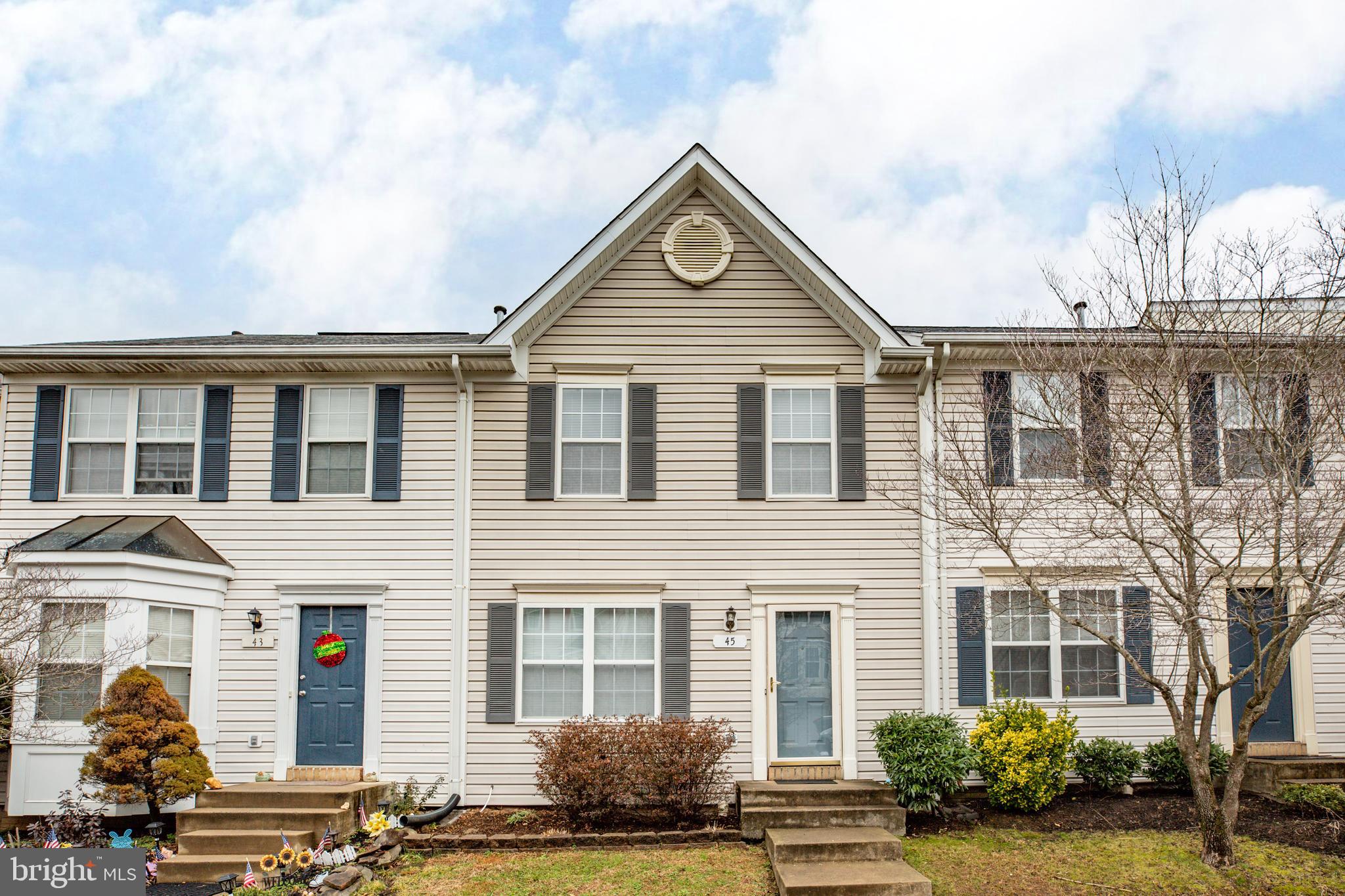 45 Morton Ridge Warrenton, VA 20186 - Photo 2 of 25