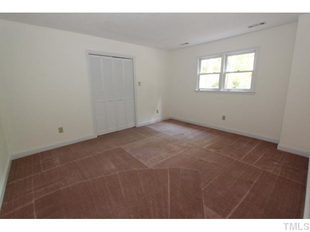 2601 Sherborne Place Raleigh, NC 27612 - Photo 19 of 25 Photo 19