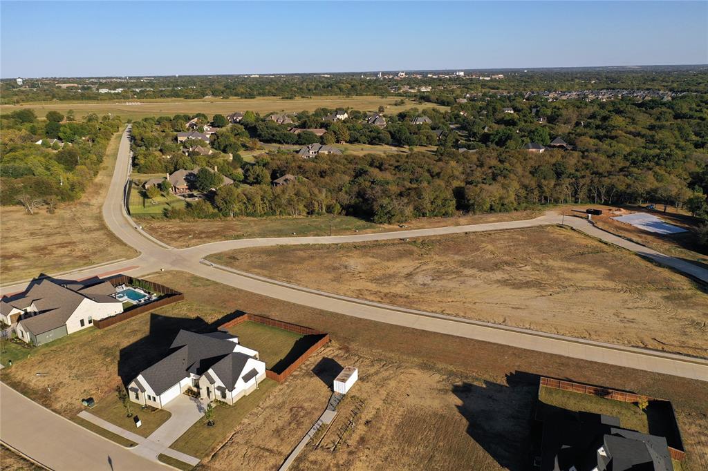 2712 Spring Lake Drive Sherman, TX 75092 - Photo 7 of 37 a view of a terrace with sky view