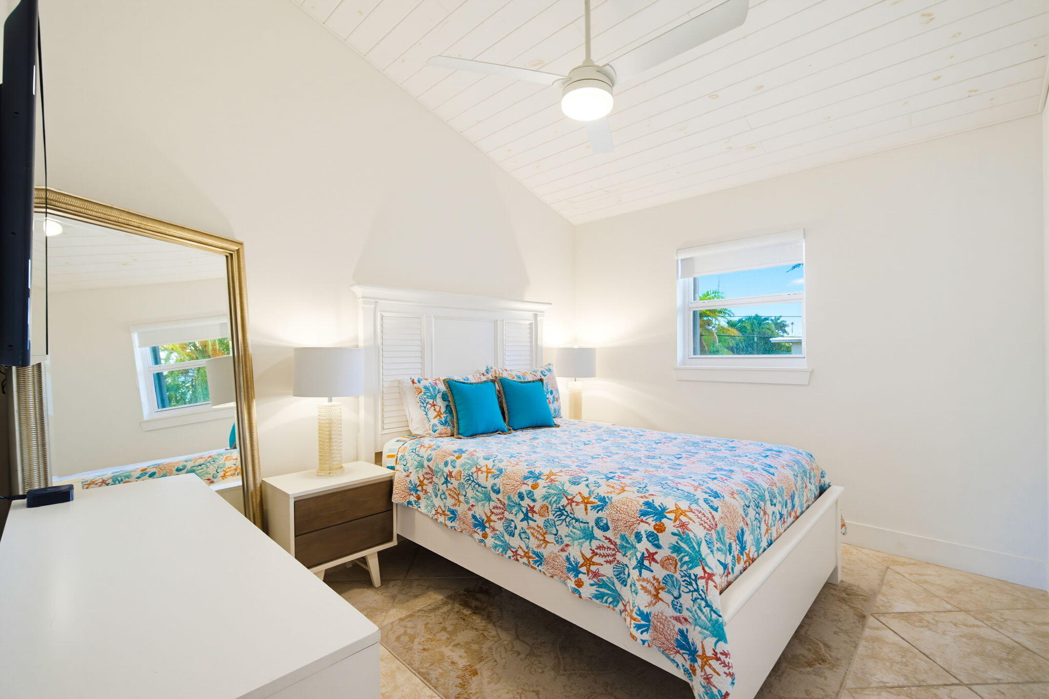 420 11th Street Key Colony Beach, FL 33051 - Photo 42 of 104 Guest Bedroom 2