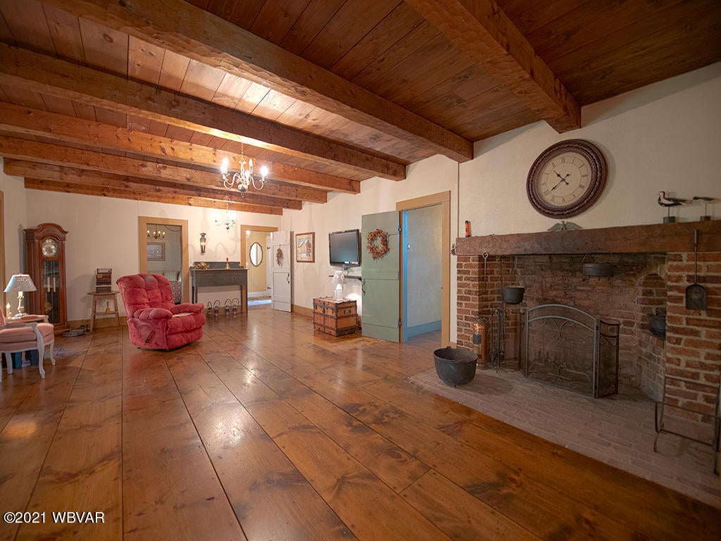 27 Hemlock Road Williamsport, PA 17701 - Photo 8 of 44 Gallery Image 8